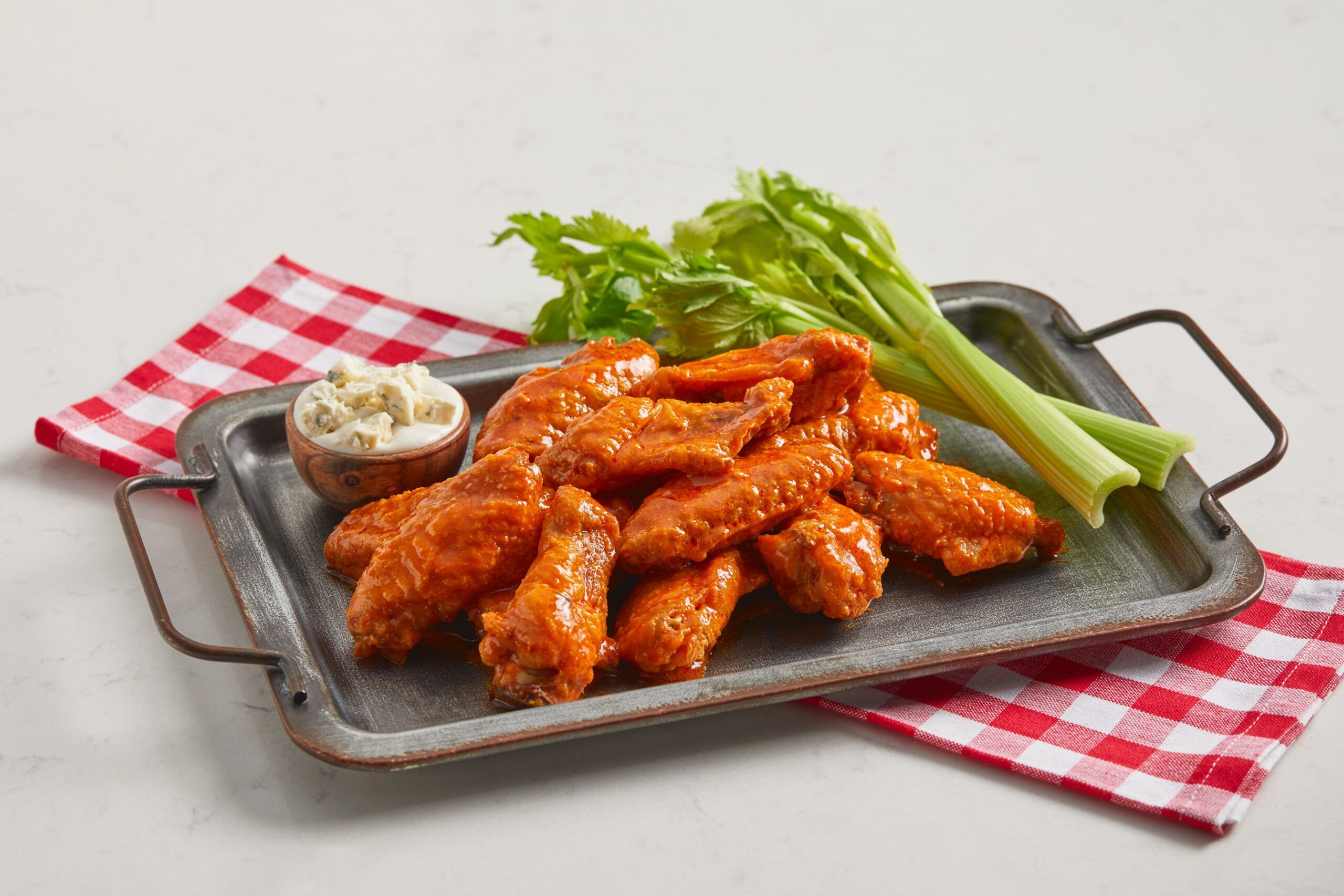 Discovering Buffalo Wings: The Ultimate American Comfort Food with The Monroe Hotels