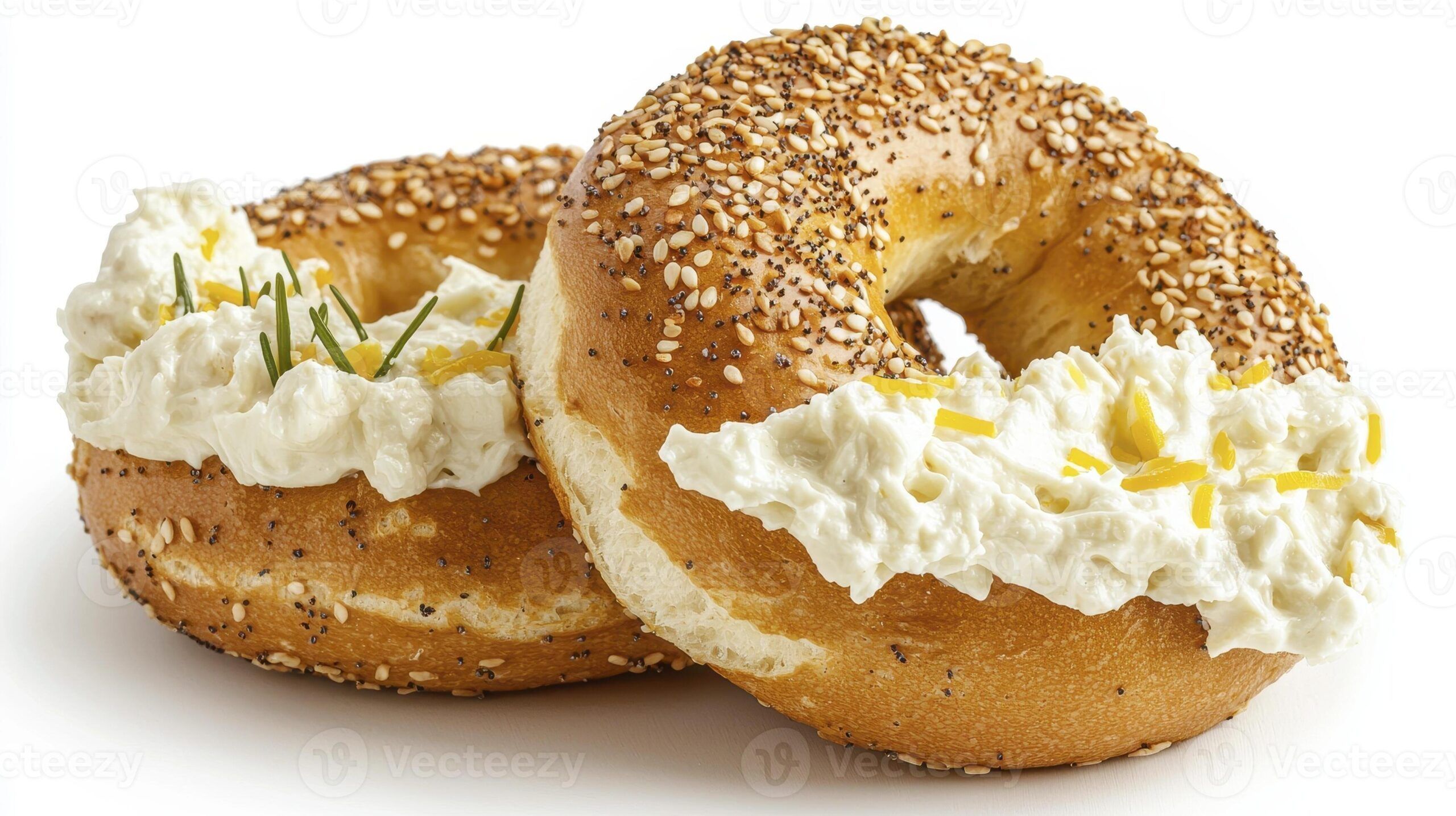 Discover the Delights of Bagel with Cream Cheese: A Delicious American Breakfast Tradition