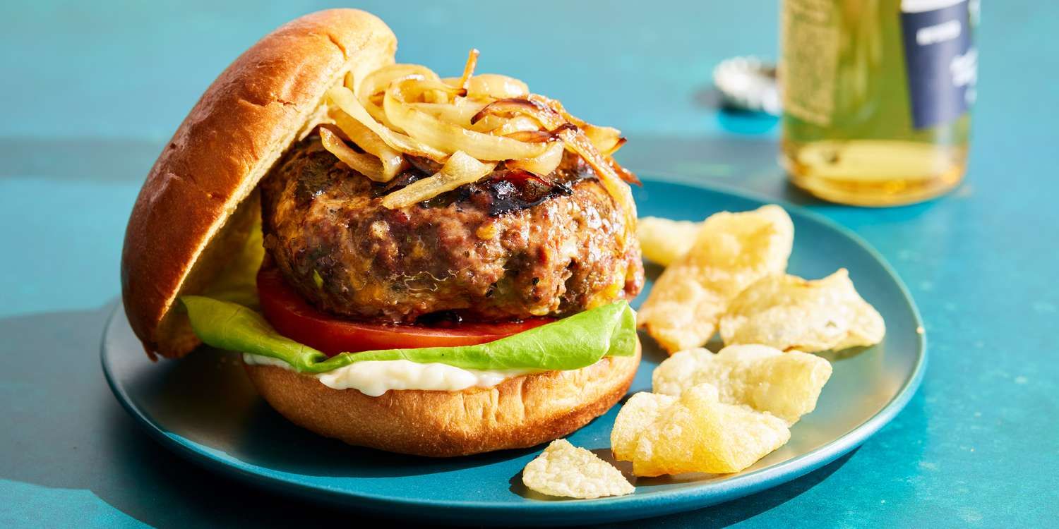 The Ultimate Guide to the Irresistible Hamburger: Dive Into The World of This Iconic American Delight