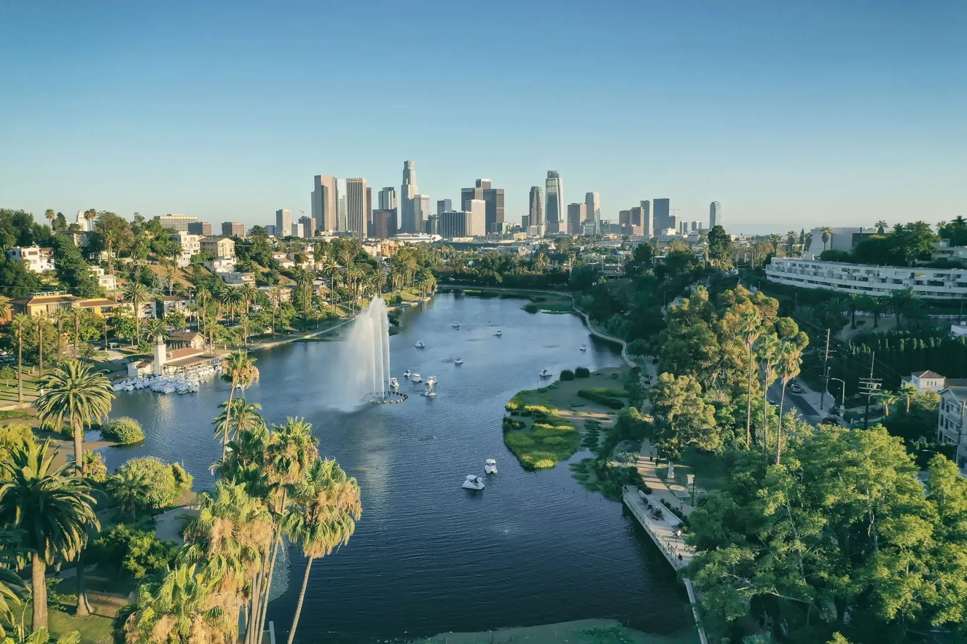 Discover the Magic of Los Angeles: The Ultimate Guide with The Monroe Hotels