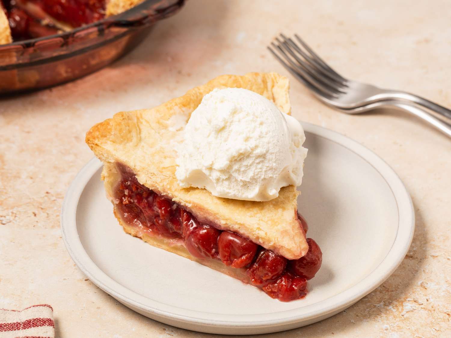 The Ultimate Cherry Pie Experience: A Journey Into America’s Sweetest Delight