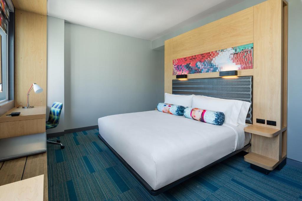Aloft Miami Aventura: The Ultimate Stay in Aventura, FL