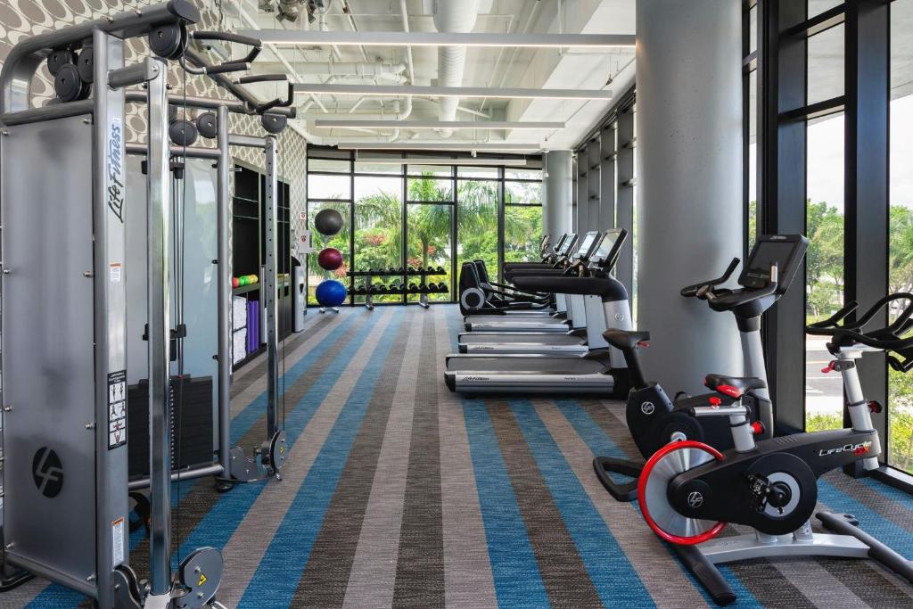 Aloft Miami Aventura: The Ultimate Stay in Aventura, FL