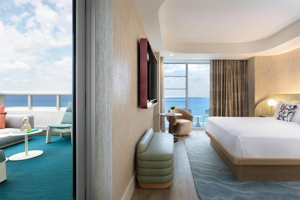 Andaz Miami Beach, By Hyatt: The Ultimate Luxury Getaway in Miami