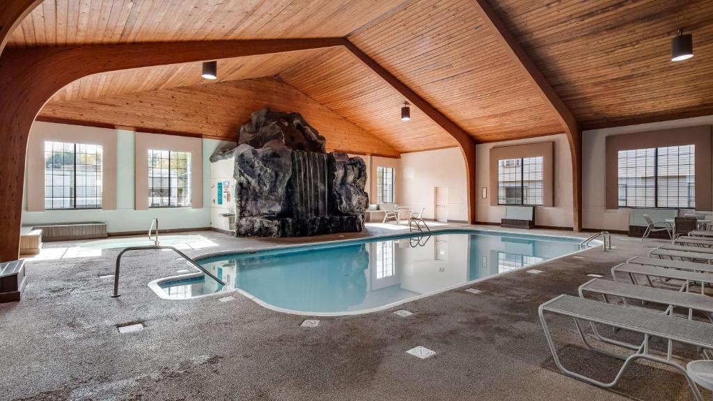 Best Western Lapeer Inn: The Ultimate Stay for Comfort and Convenience