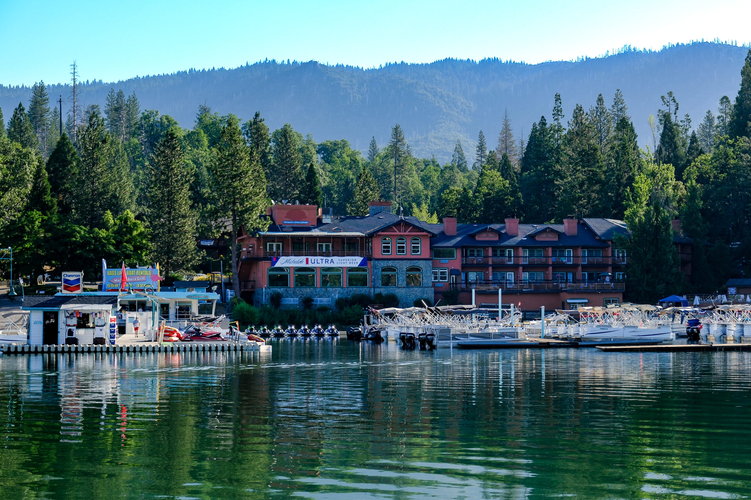 Best Western Plus Yosemite Gateway Inn: Your Ultimate Getaway Destination Near Yosemite National Park