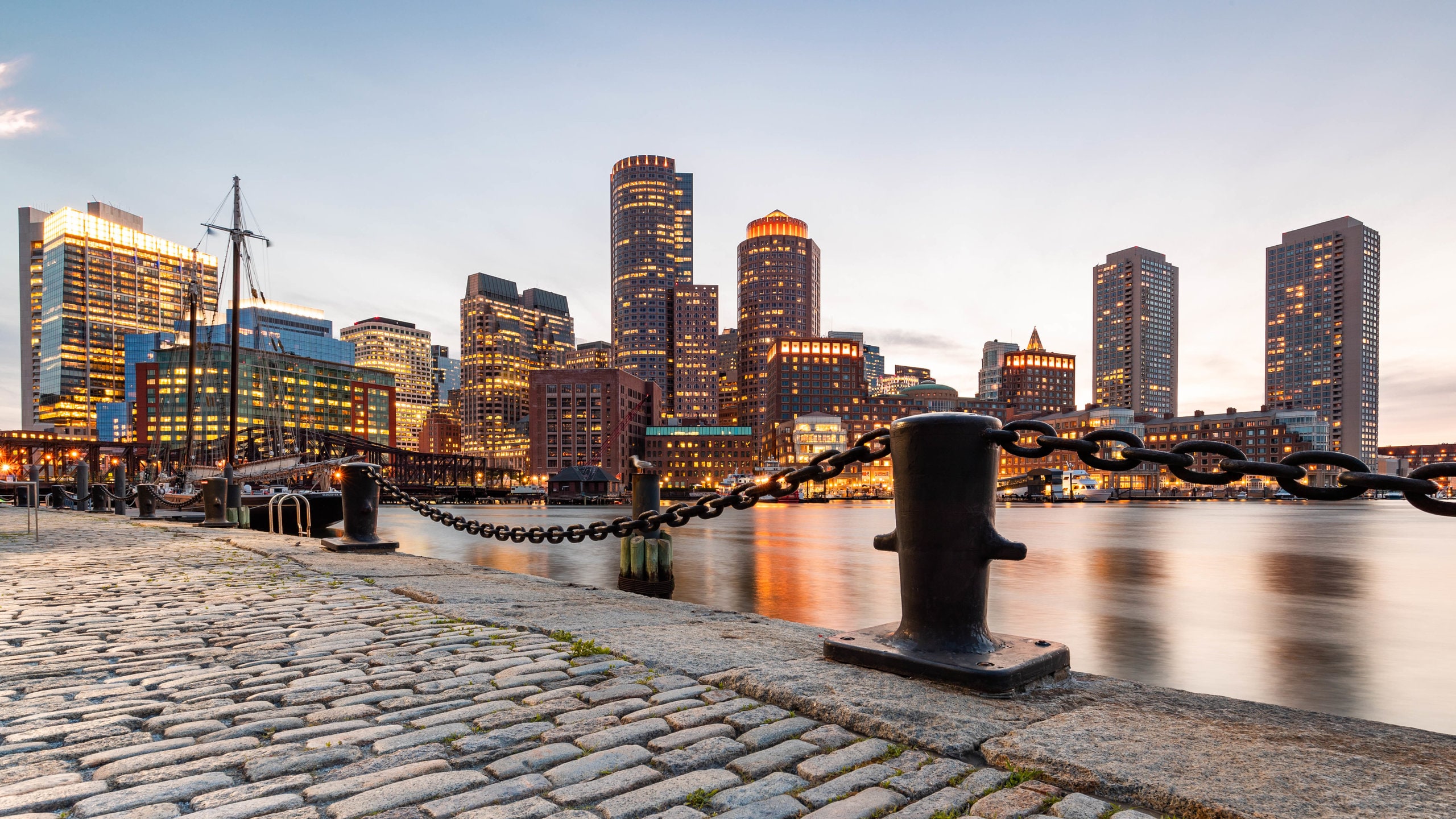 Boston Vibes Uncovered: Your Ultimate City Adventure Guide