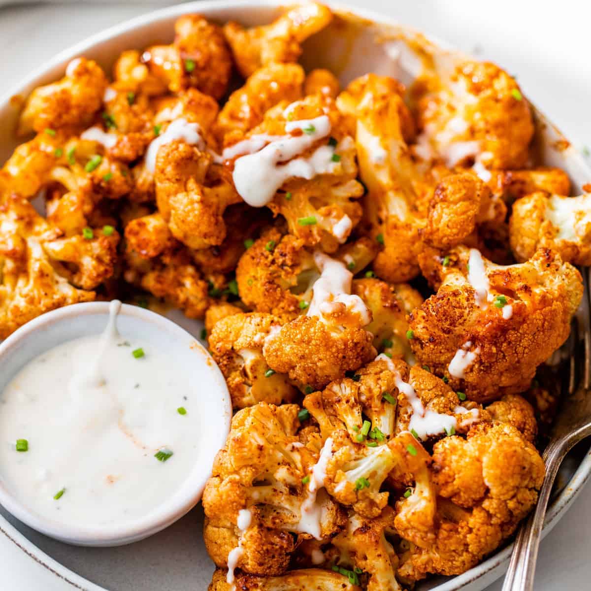 Buffalo Cauliflower: A Perfectly Crispy and Flavorful Plant-Based Delight