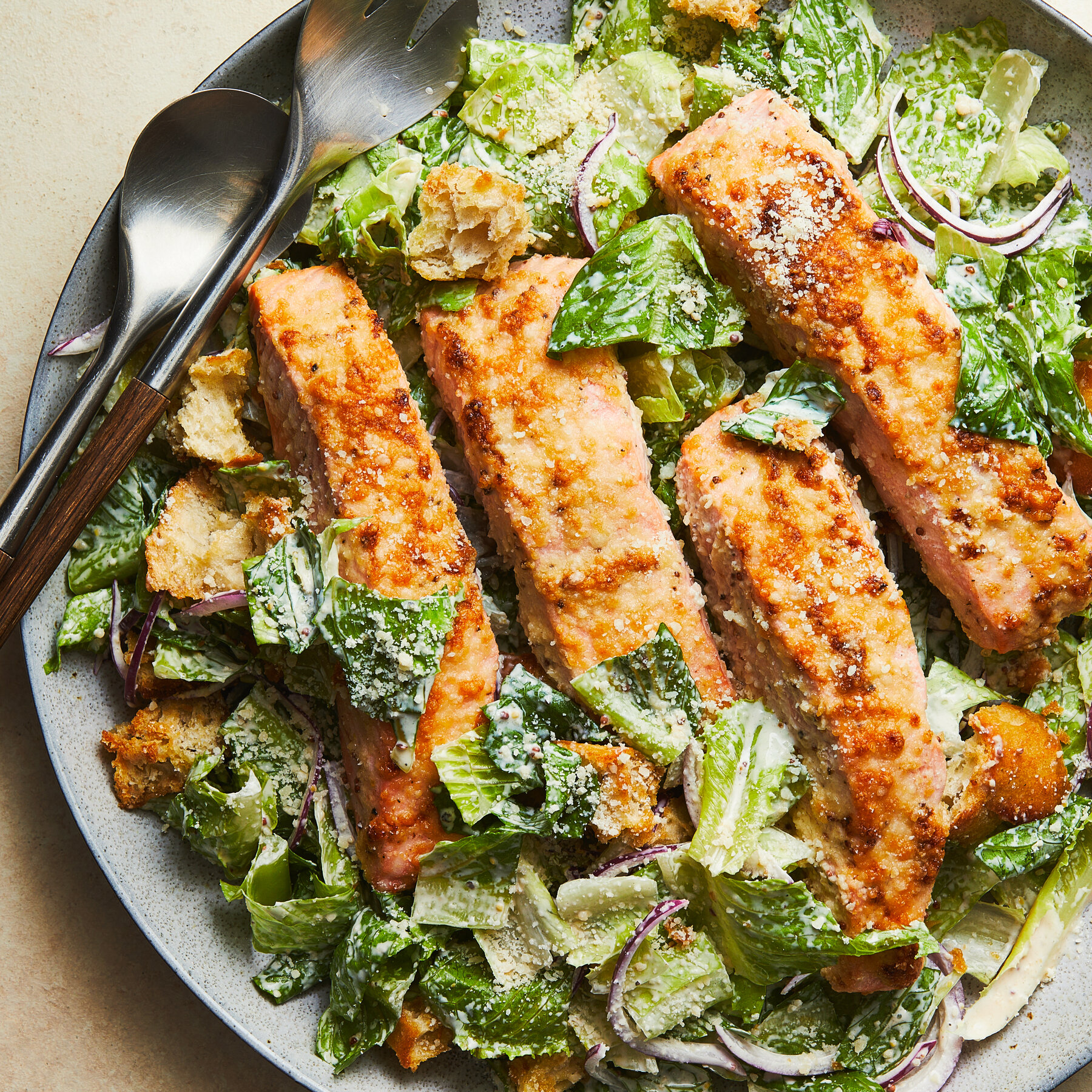 Caesar Salad: The Ultimate Guide to America’s Beloved Dish
