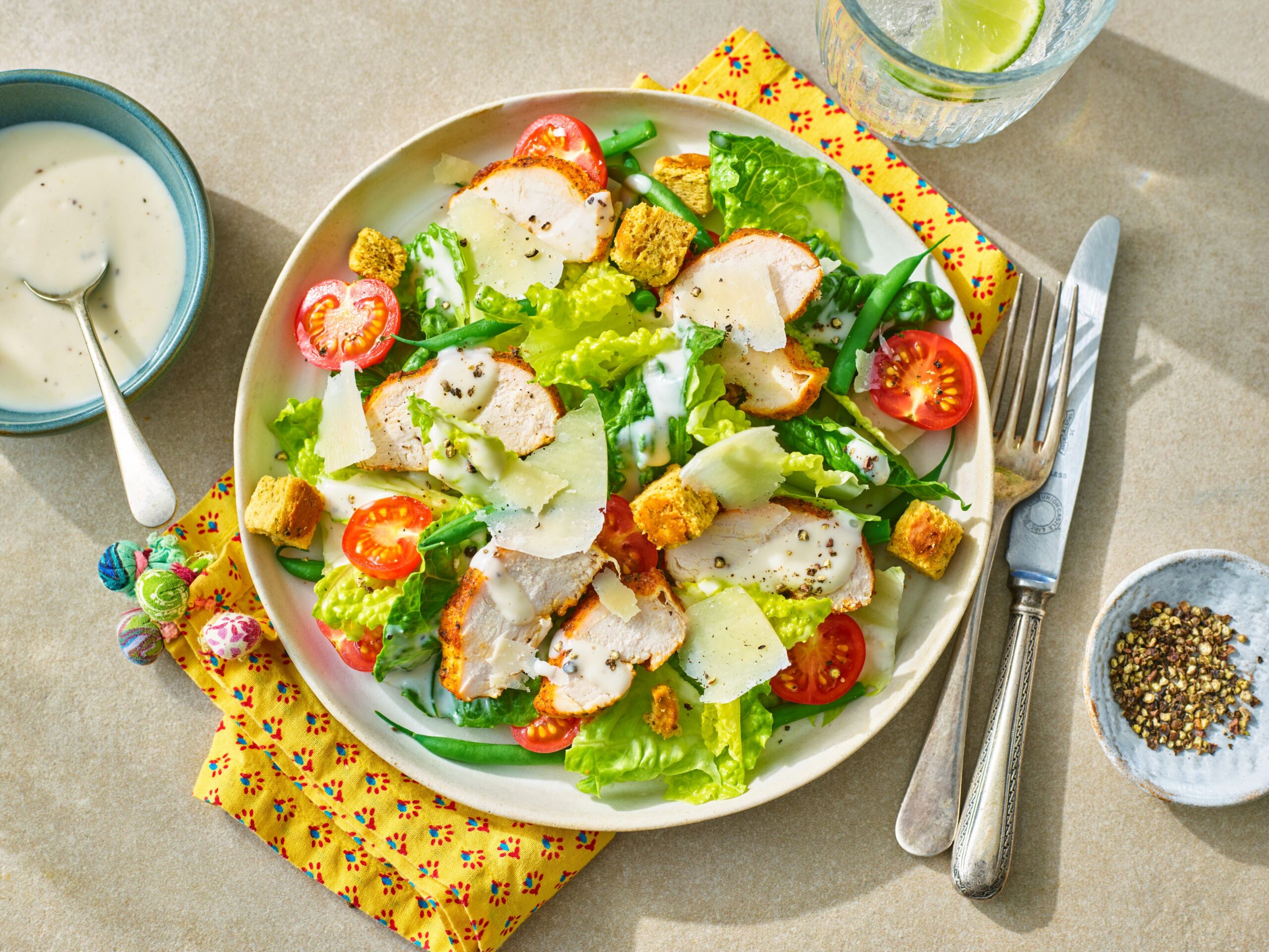 Caesar Salad: The Ultimate Guide to America’s Beloved Dish