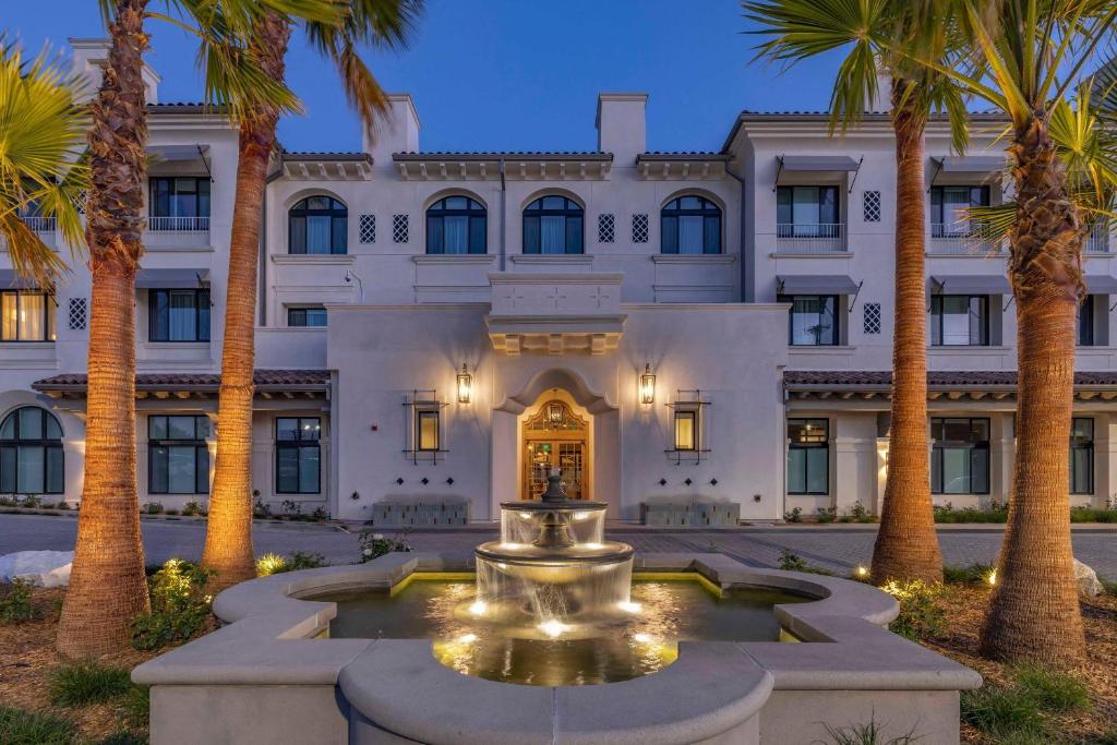 Cambria Hotel Calabasas &#8211; Malibu: Your Ultimate Guide to an Unforgettable Stay