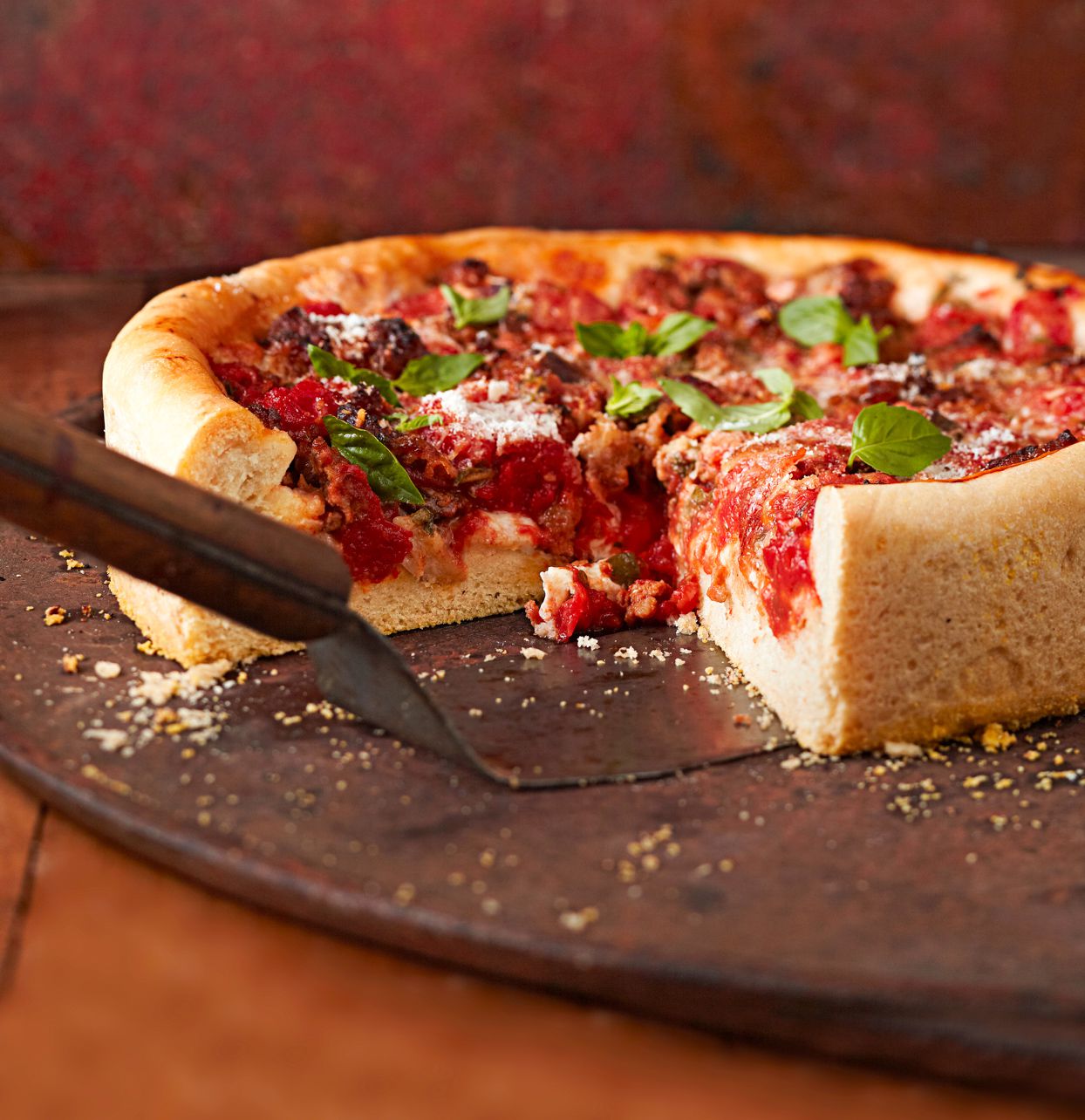 Chicago-Style Deep Dish Pizza: The Ultimate Guide to This Iconic American Dish
