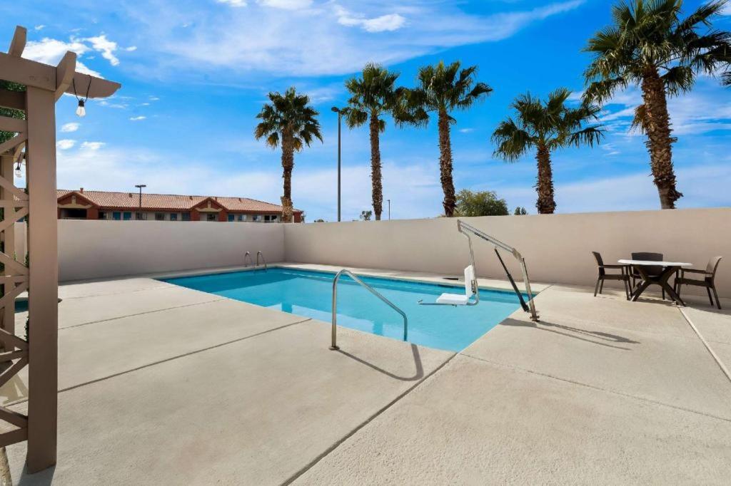 Comfort Inn Tucson Central: Your Ultimate Stay in Tucson, Arizona