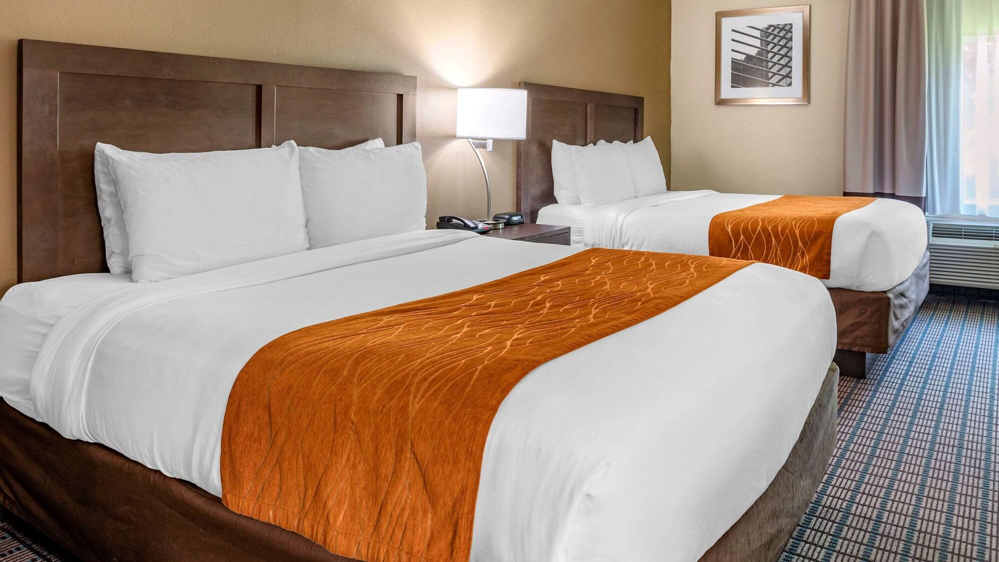 Comfort Suites Cincinnati University &#8211; Downtown: The Ultimate Stay for Your Next Trip
