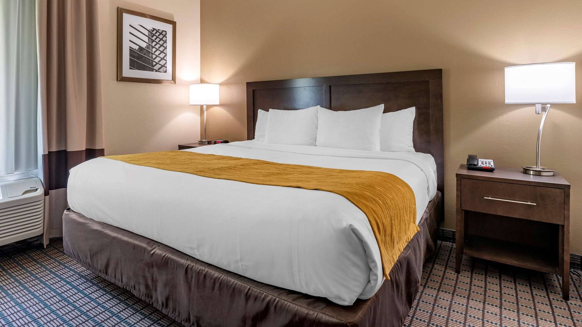 Comfort Suites Cincinnati University &#8211; Downtown: The Ultimate Stay for Your Next Trip