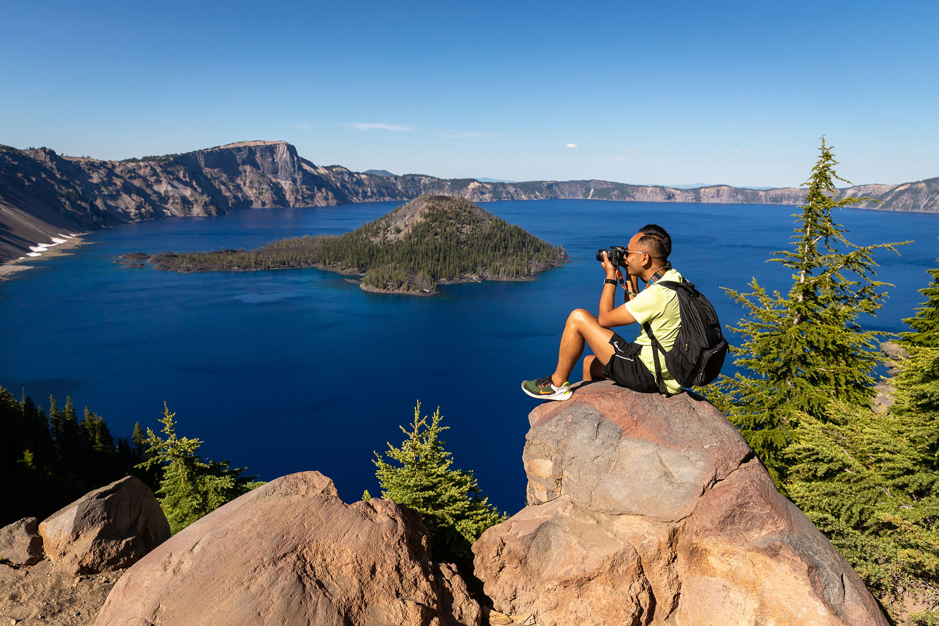 Crater Lake National Park: A Must-Visit Natural Wonder for Adventure Seekers and Nature Lovers