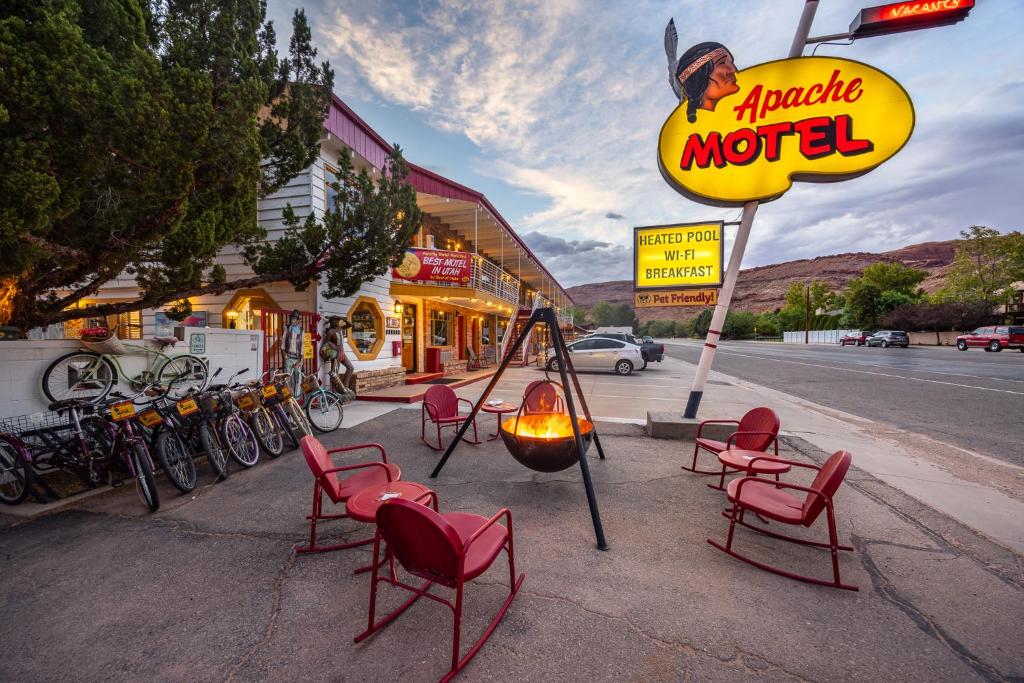 Discover Apache Motel: Your Ultimate Moab Stay
