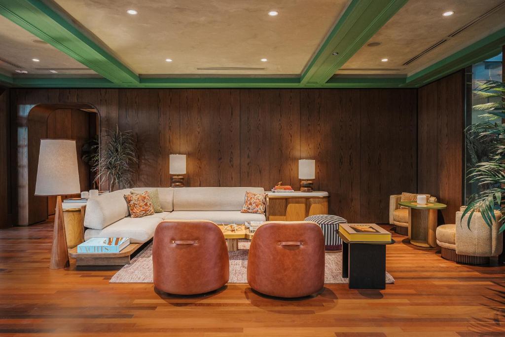 Discover Hotel Bardo Savannah: A Hidden Gem in the Heart of Savannah