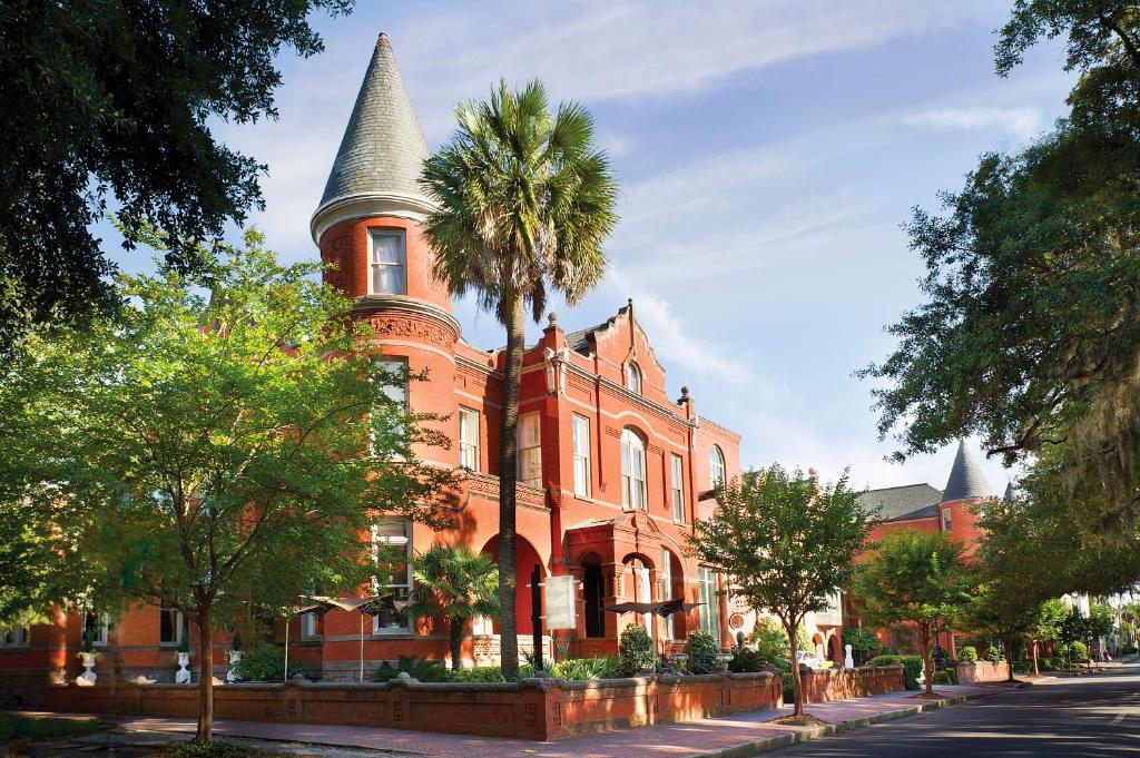 Discover Hotel Bardo Savannah: A Hidden Gem in the Heart of Savannah