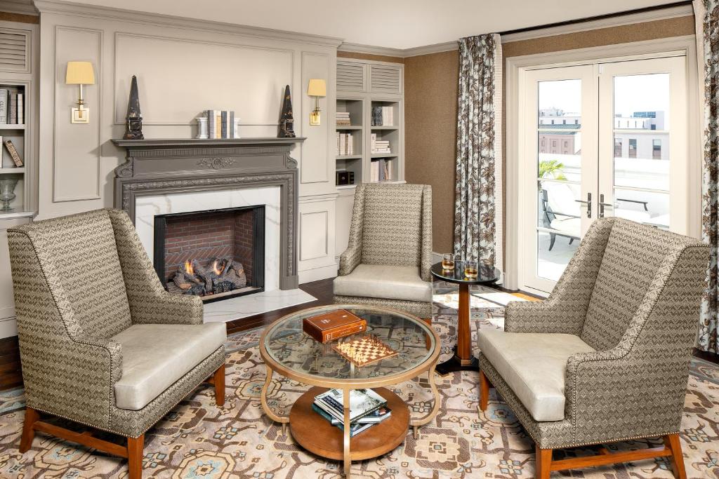 Discover Luxury at Hotel Bennett Charleston: Your Ultimate Southern Escape