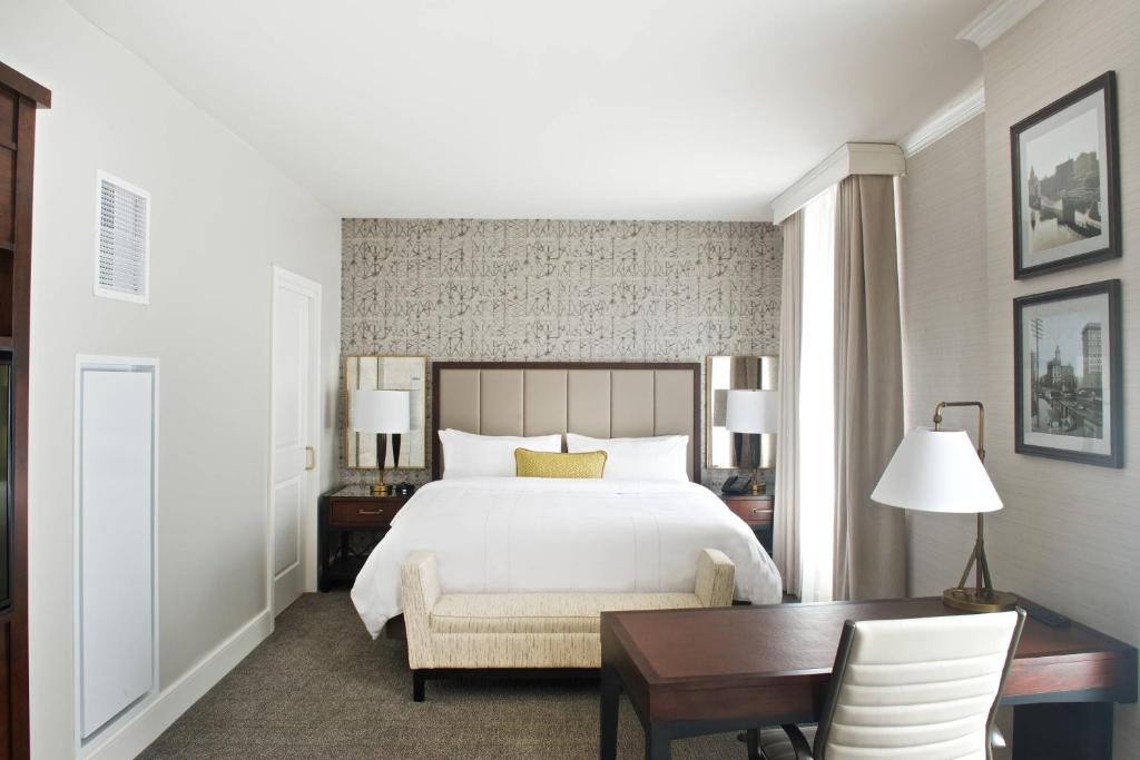 Discover Marriott Syracuse Downtown: The Perfect Stay at The Monroe Hotels