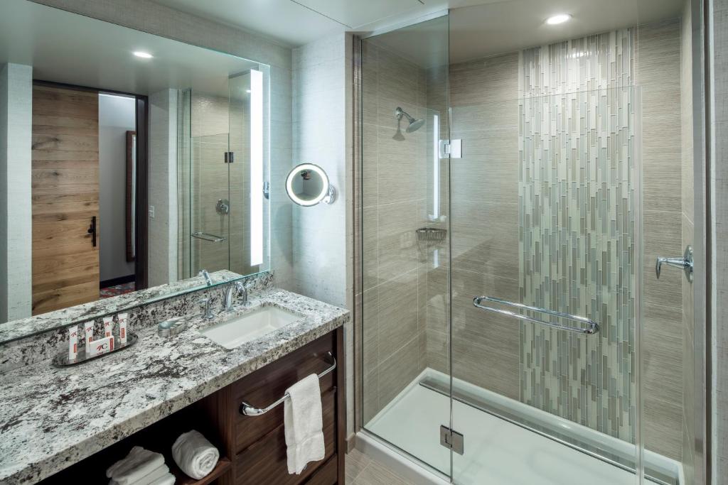 Discover the Best Stay at Choctaw Casino Hotel &#8211; Grant: Your Ultimate Getaway Destination