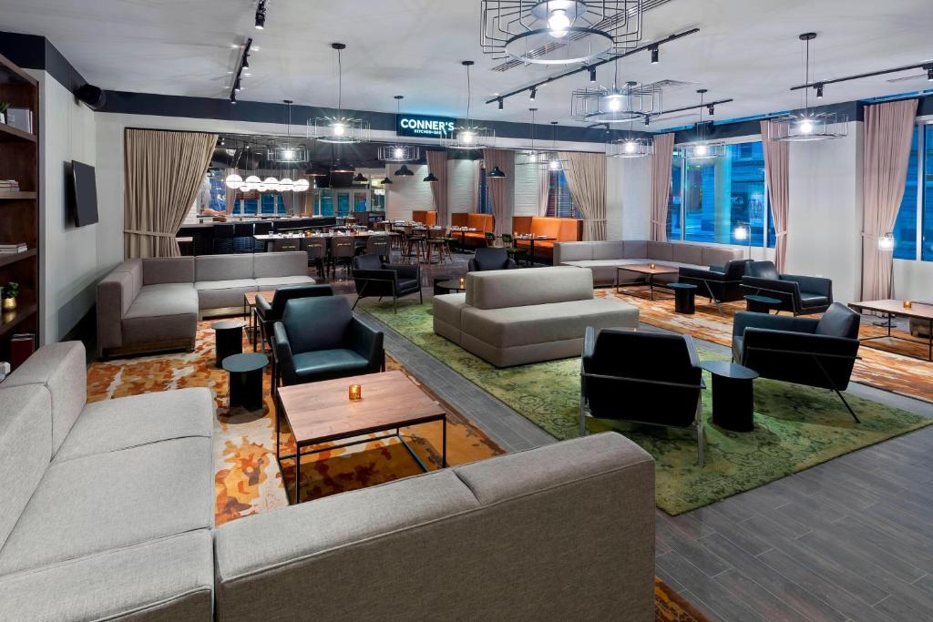 Discover the Best Stay at Courtyard Fort Wayne Downtown at Grand Wayne Convention Center
