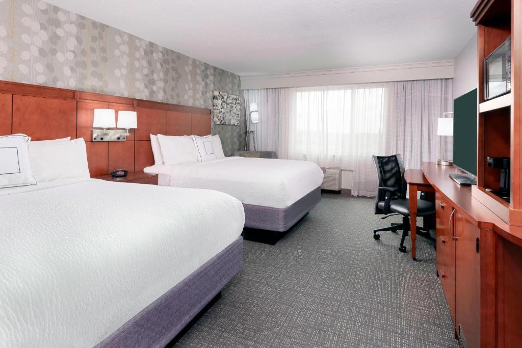 Discover the Best Stay at Courtyard Fort Wayne Downtown at Grand Wayne Convention Center