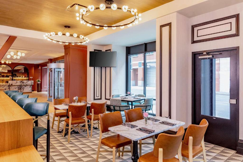 Discover the Charm of Pennyweight Hotel Boston, Curio Collection by Hilton