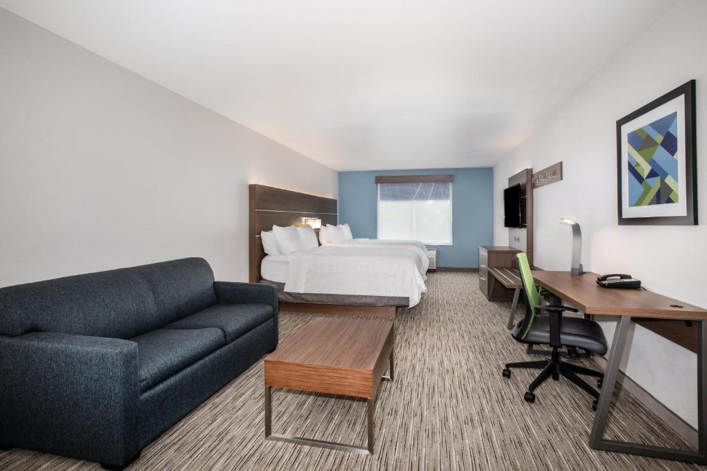 Discover the Comfort and Convenience of the Holiday Inn Express &#038; Suites Yosemite Park Area by IHG