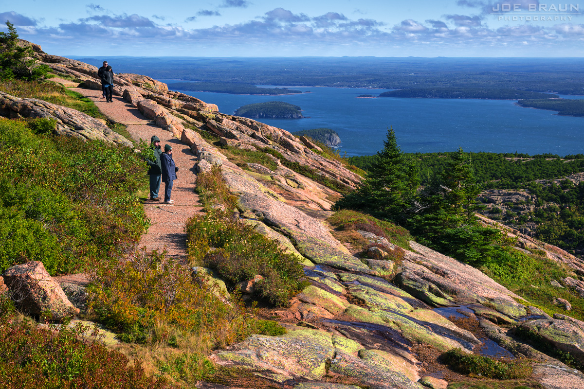 Discover the Comfort and Luxury of the Holiday Inn Bar Harbor Regency Hotel by IHG