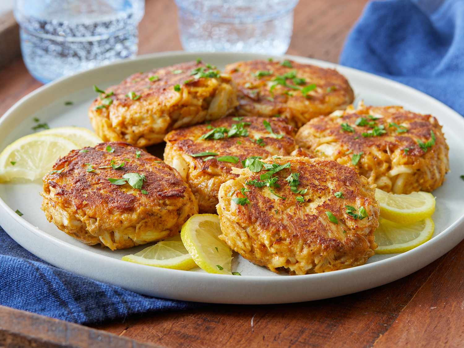 Discover the Deliciousness of Crab Cakes: A Must-Try American Classic