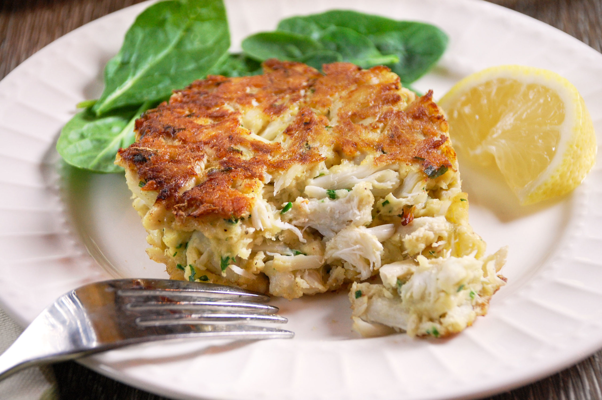 Discover the Deliciousness of Crab Cakes: A Must-Try American Classic
