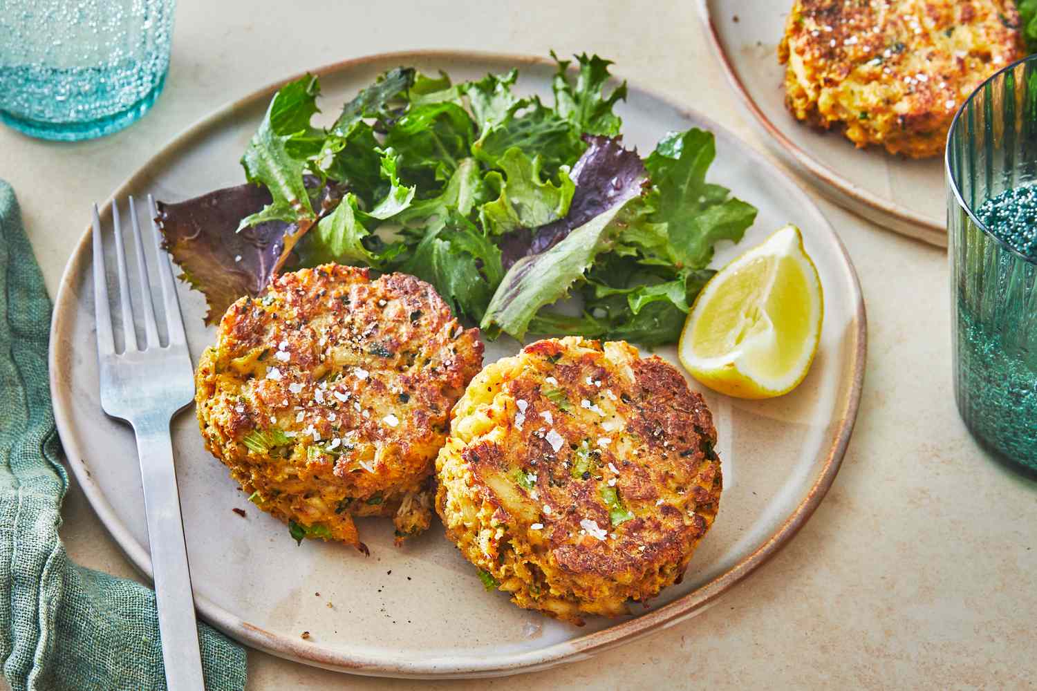 Discover the Deliciousness of Crab Cakes: A Must-Try American Classic