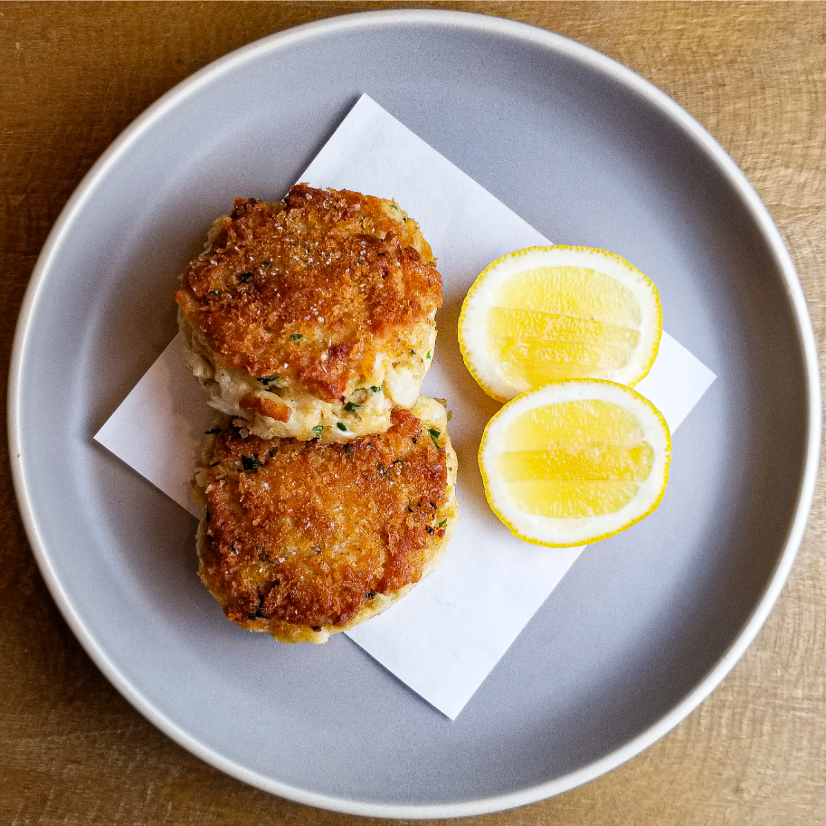 Discover the Deliciousness of Crab Cakes: A Must-Try American Classic