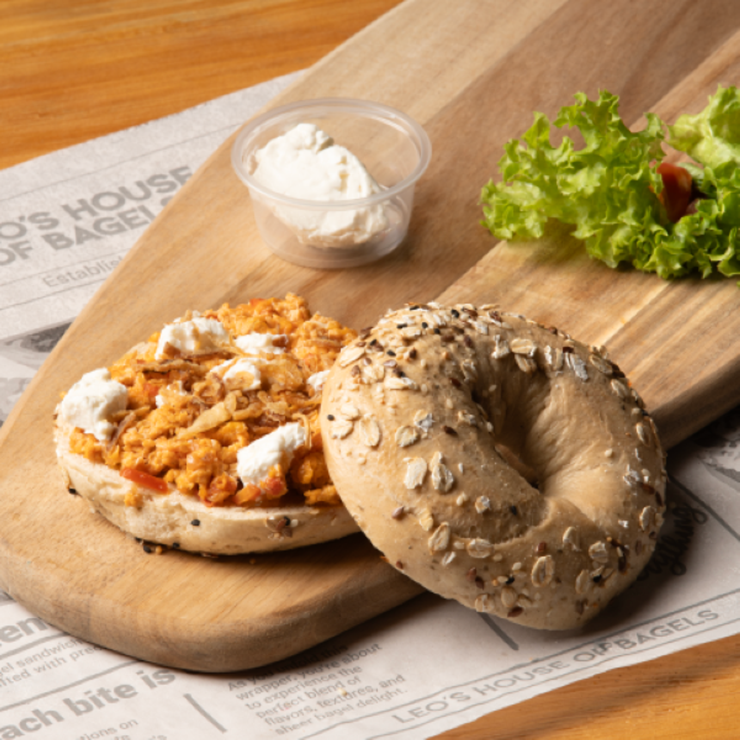 Discover the Delights of Bagel with Cream Cheese: A Delicious American Breakfast Tradition