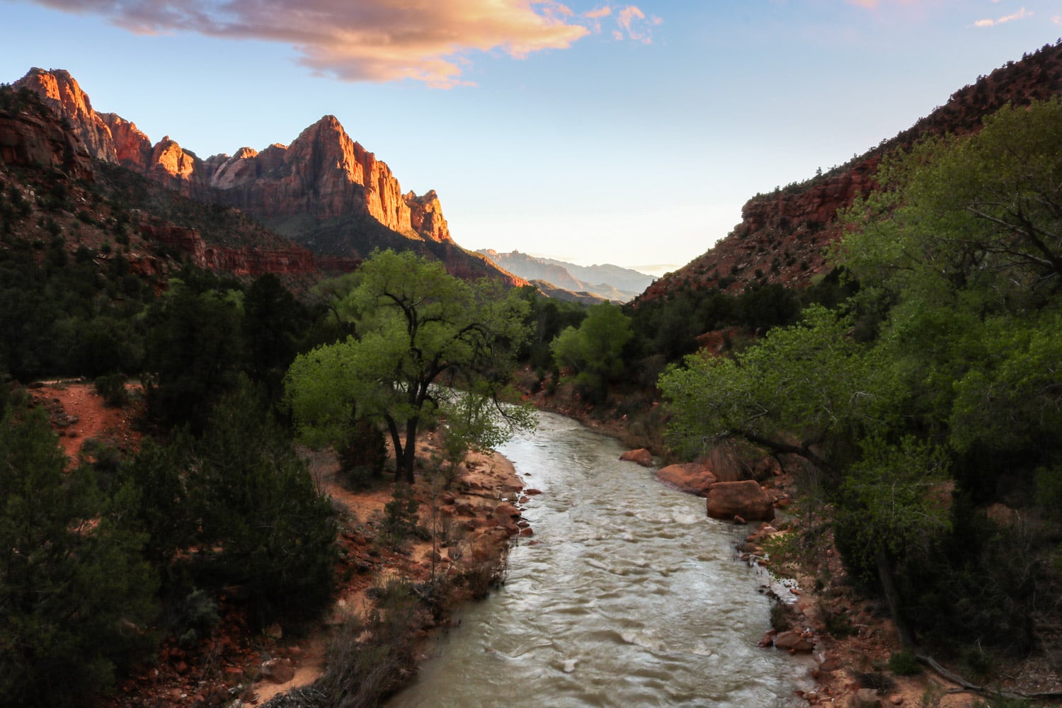 Discover the Epic Beauty of Zion National Park: Ultimate Adventure Guide
