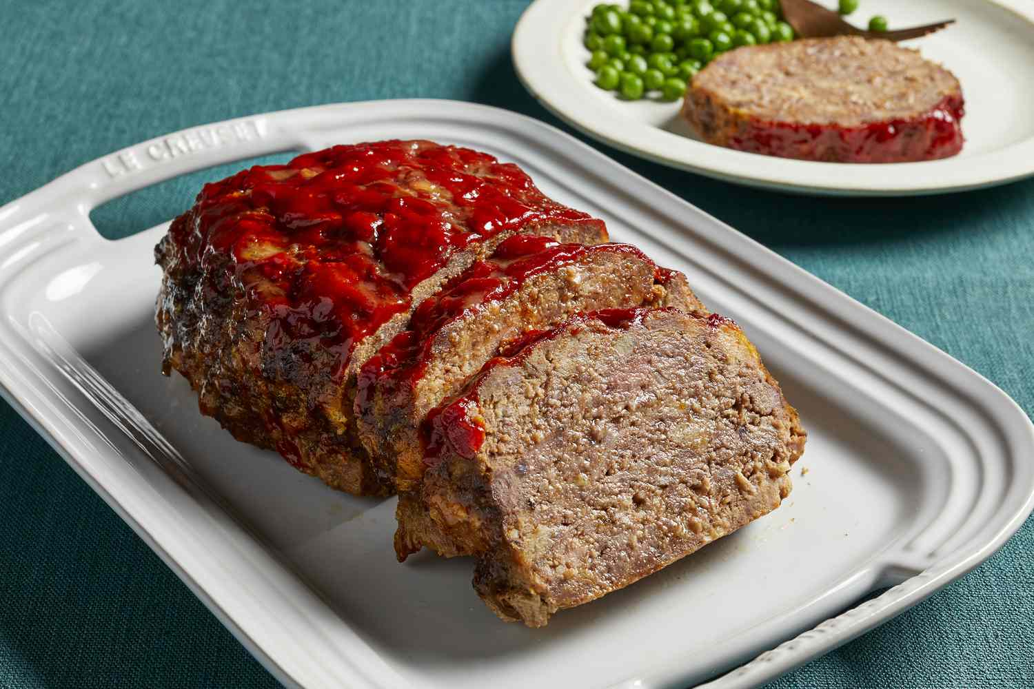 Discover the Flavorful World of Meatloaf: A Classic American Delight