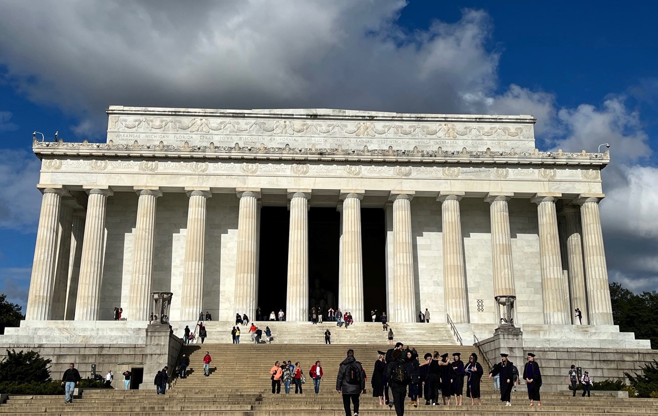 Discover the Lincoln Memorial: Your Ultimate DC Adventure