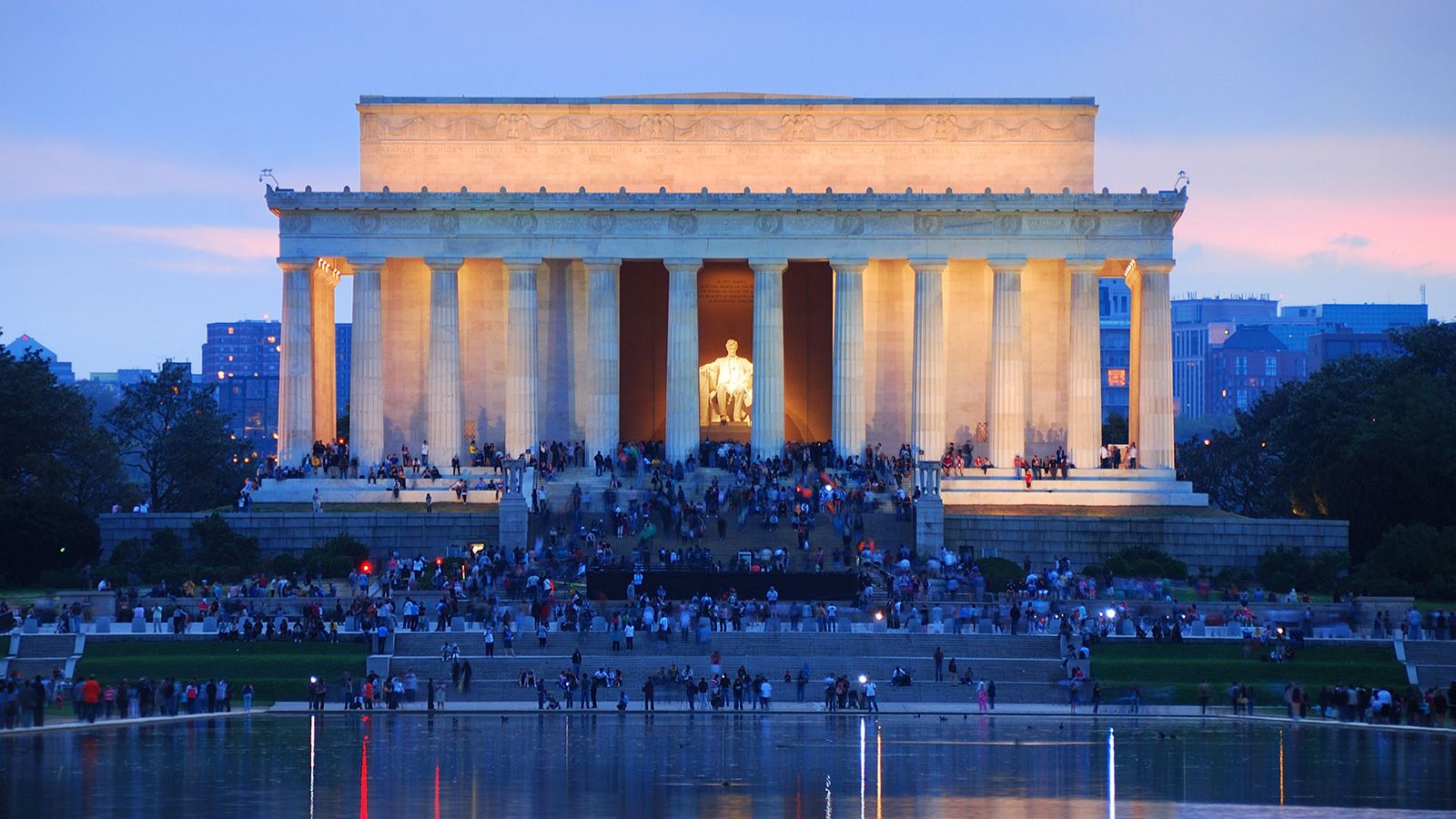 Discover the Lincoln Memorial: Your Ultimate DC Adventure