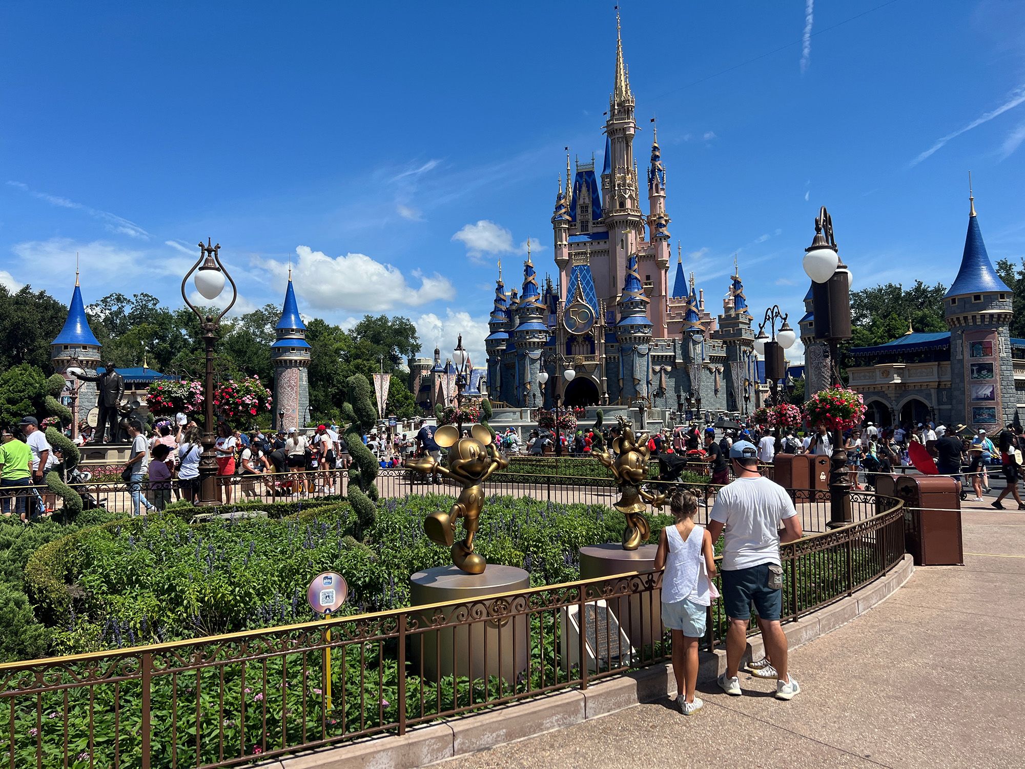 Discover the Magic of Disney World: The Ultimate Guide to Your Next Dream Vacation