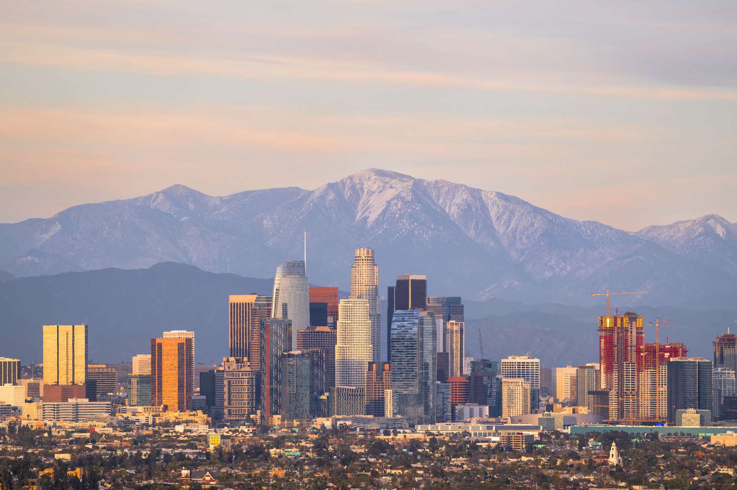 Discover the Magic of Los Angeles: The Ultimate Guide with The Monroe Hotels