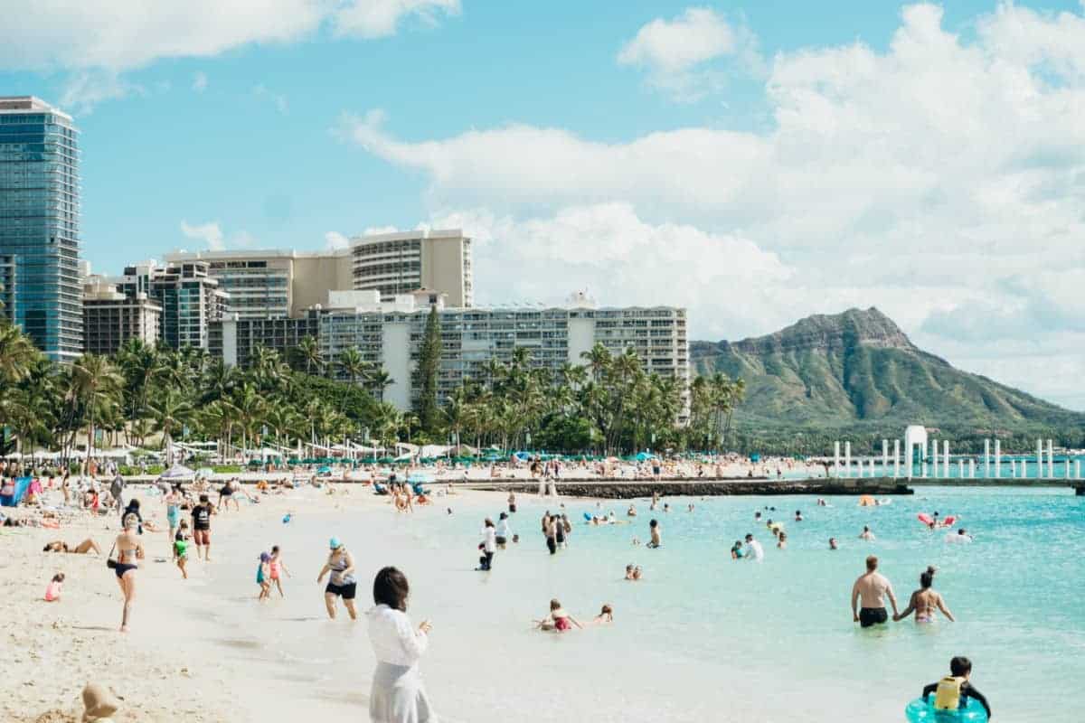 Discover the Magic of Waikiki Beach: A Paradise You Can’t Miss
