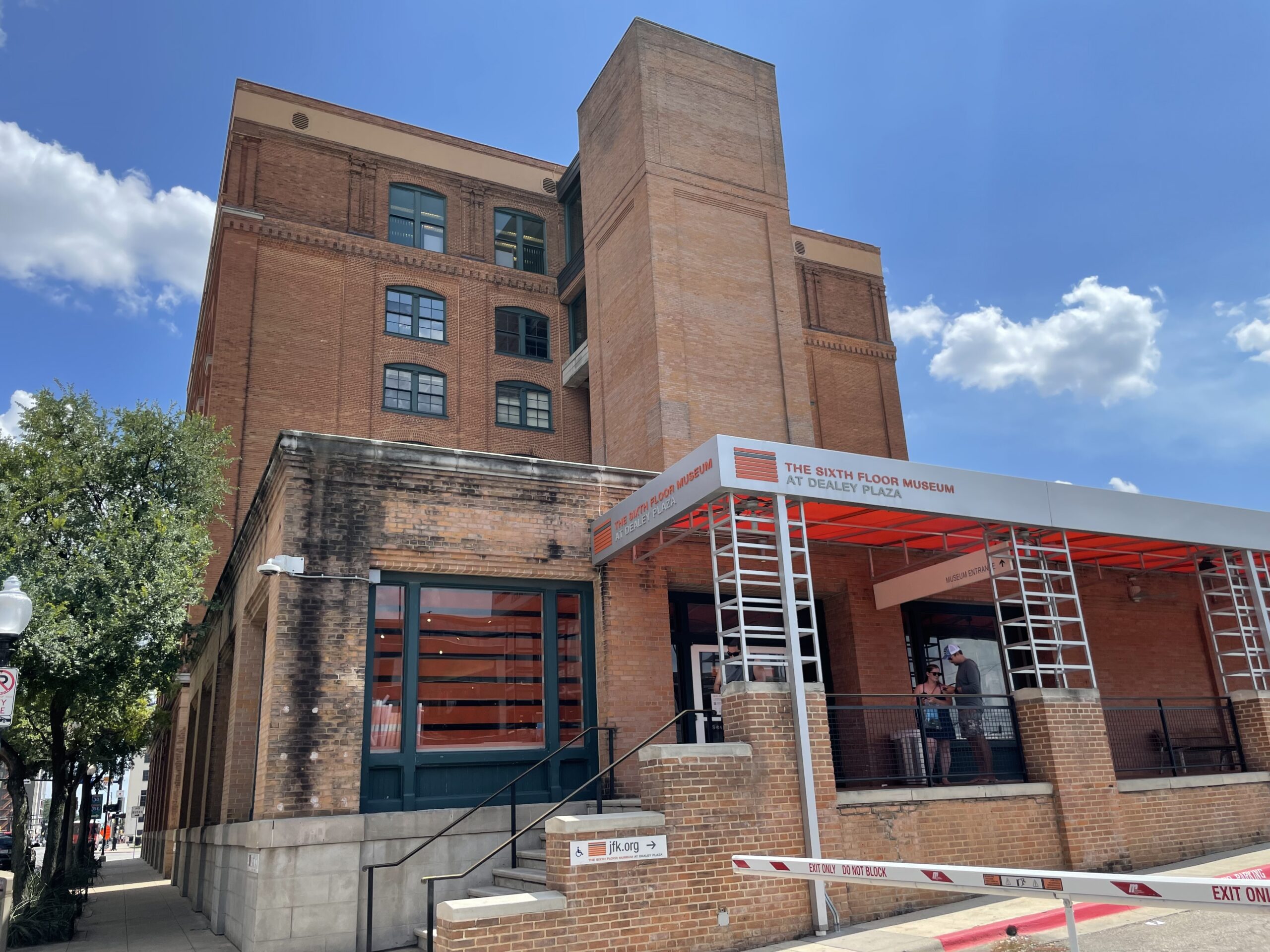 Discover The Sixth Floor Museum: A Historical Journey Through Time