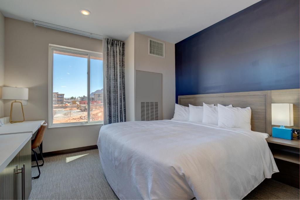 Discover the Ultimate Comfort at Scenic View Inn &#038; Suites Moab