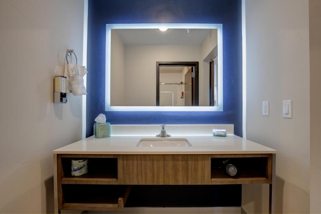 Discover the Ultimate Comfort at Scenic View Inn &#038; Suites Moab