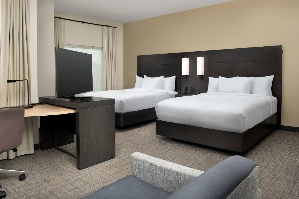 Discover the Ultimate Stay at Residence Inn Doral Mall Area: A Hidden Gem for Travelers