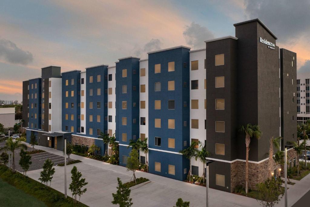 Discover the Ultimate Stay at Residence Inn Doral Mall Area: A Hidden Gem for Travelers