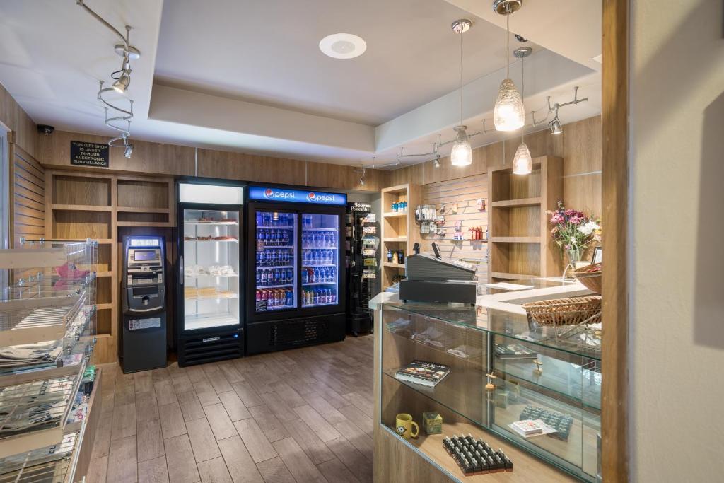 Explore Comfort and Convenience at MainStay Suites Orange County John Wayne Airport