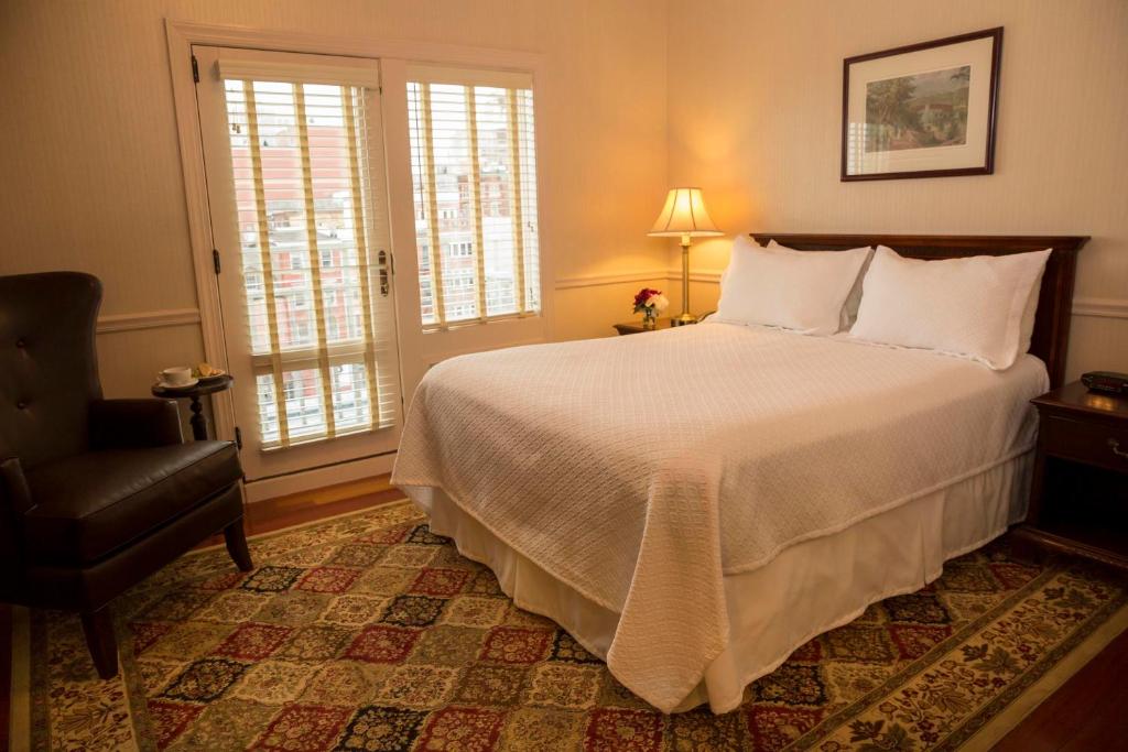 Explore the Charm of Penn&#8217;s View Hotel Philadelphia: The Perfect Stay in the Heart of the City